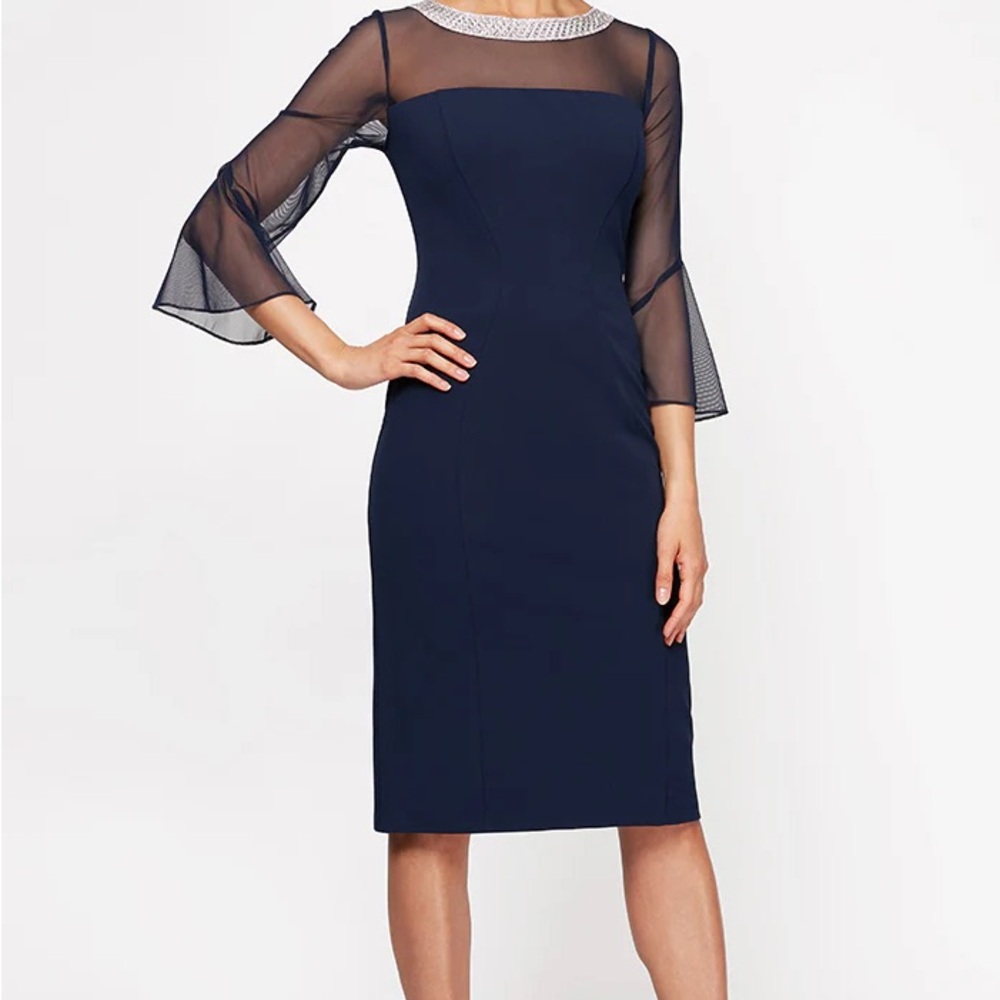 Elegant Navy Blue Sheath Dress